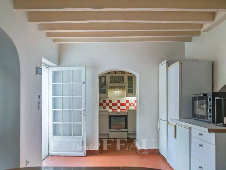 Maison Montfort-l'Amaury - 4 chambres - 191m²