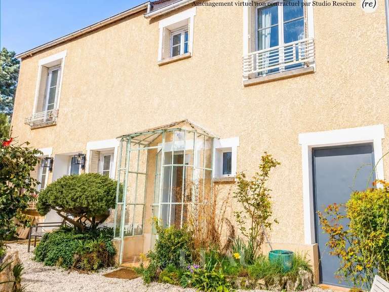 Maison Montfort-l'Amaury - 4 chambres - 175m²