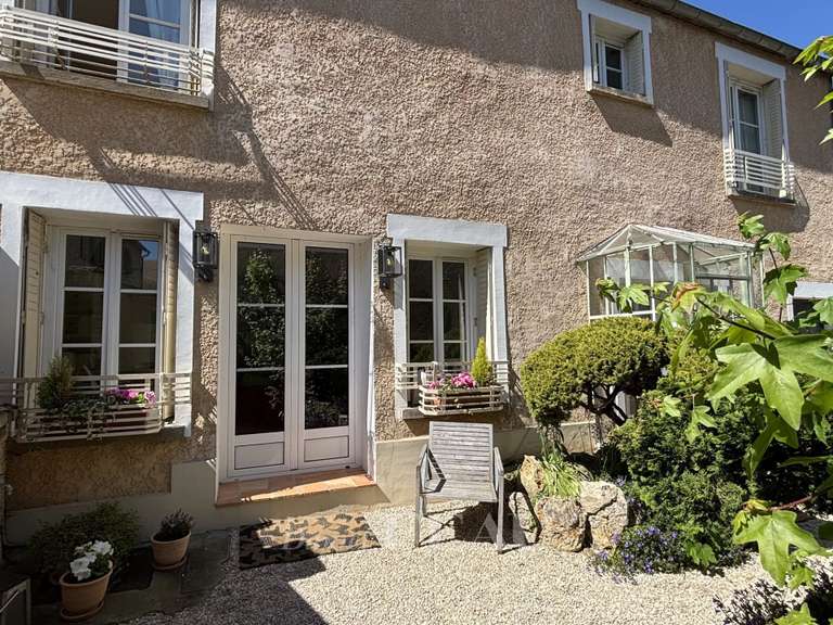 Maison Montfort-l'Amaury - 4 chambres - 175m²