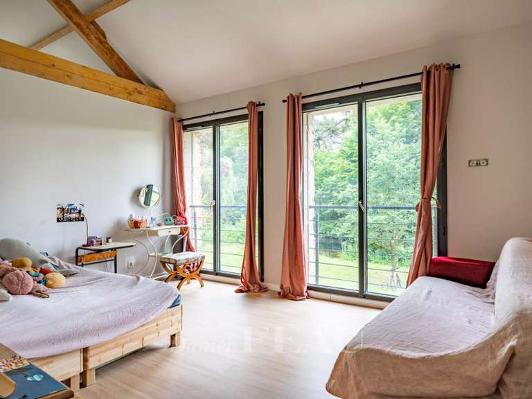 Maison Montfort-l'Amaury - 4 chambres - 210m²