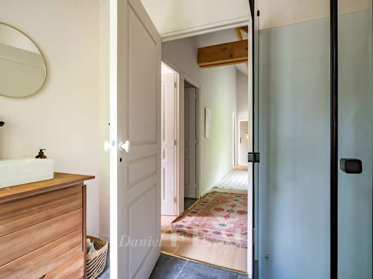 Maison Montfort-l'Amaury - 4 chambres - 210m²