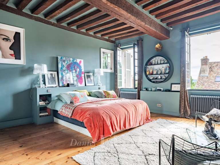 Maison Montfort-l'Amaury - 5 chambres - 394m²