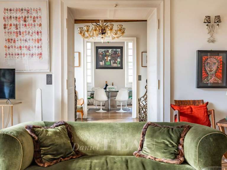 Maison Montfort-l'Amaury - 5 chambres - 394m²