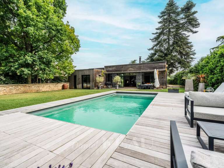 Maison Montfort-l'Amaury - 4 chambres - 215m²