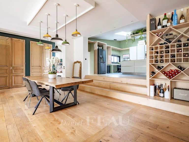 Maison Montfort-l'Amaury - 4 chambres - 215m²