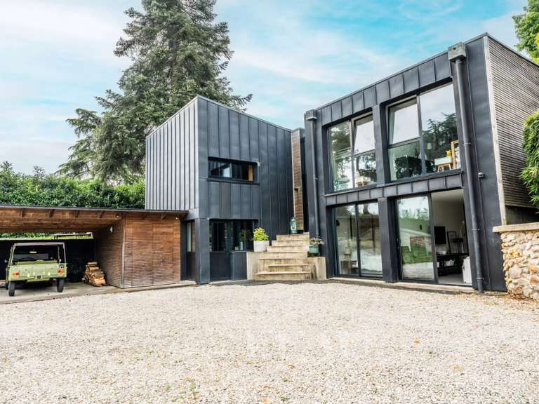Maison Montfort-l'Amaury - 4 chambres - 215m²