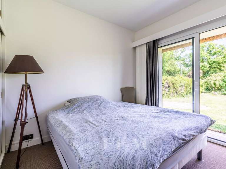 Maison Montfort-l'Amaury - 9 chambres - 480m²