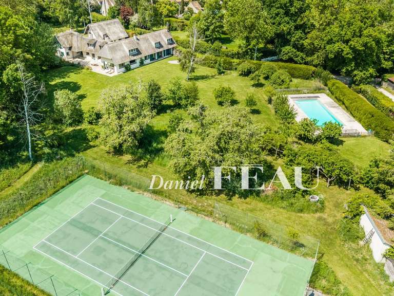 Maison Montfort-l'Amaury - 9 chambres - 480m²