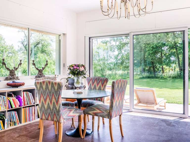 Maison Montfort-l'Amaury - 9 chambres - 480m²