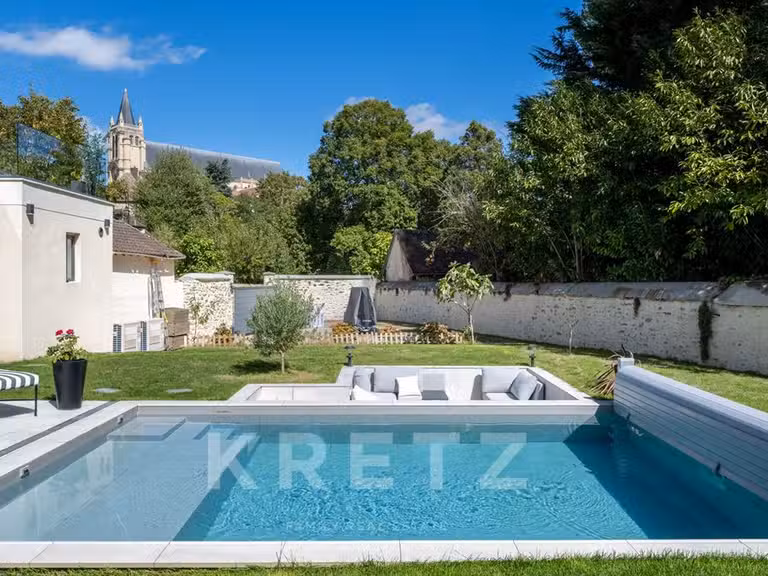 Maison Montfort-l'Amaury - 5 chambres - 333m²