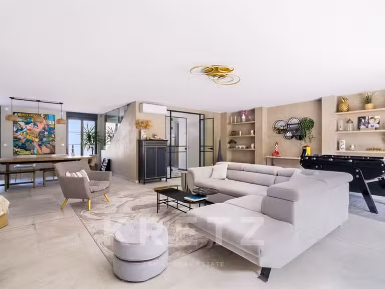 Maison Montfort-l'Amaury - 5 chambres - 333m²