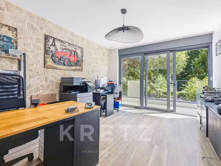 Maison Montfort-l'Amaury - 5 chambres - 333m²