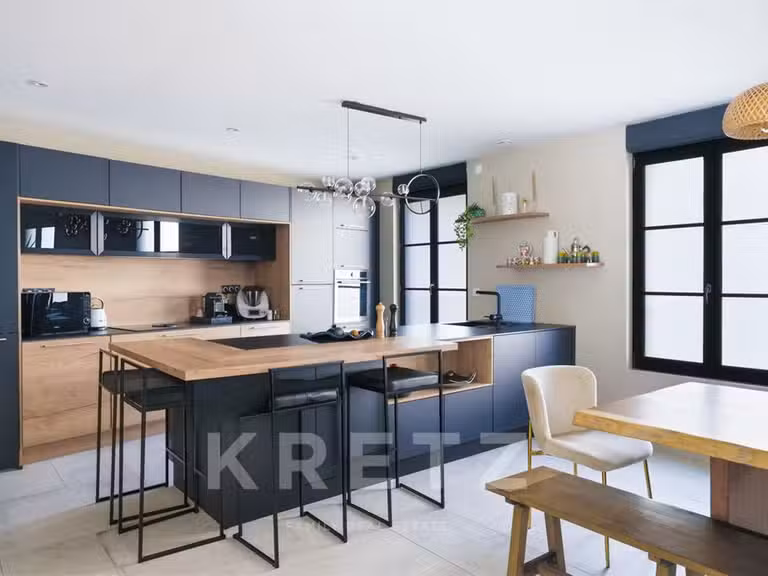 Maison Montfort-l'Amaury - 5 chambres - 333m²