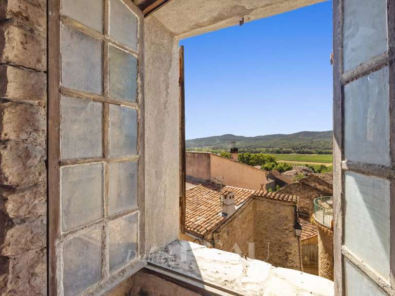 Château Montfort-sur-Argens - 10 chambres - 813m²