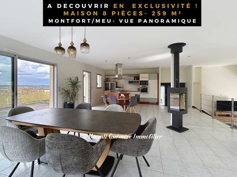 Maison Montfort-sur-Meu - 5 chambres - 259m²
