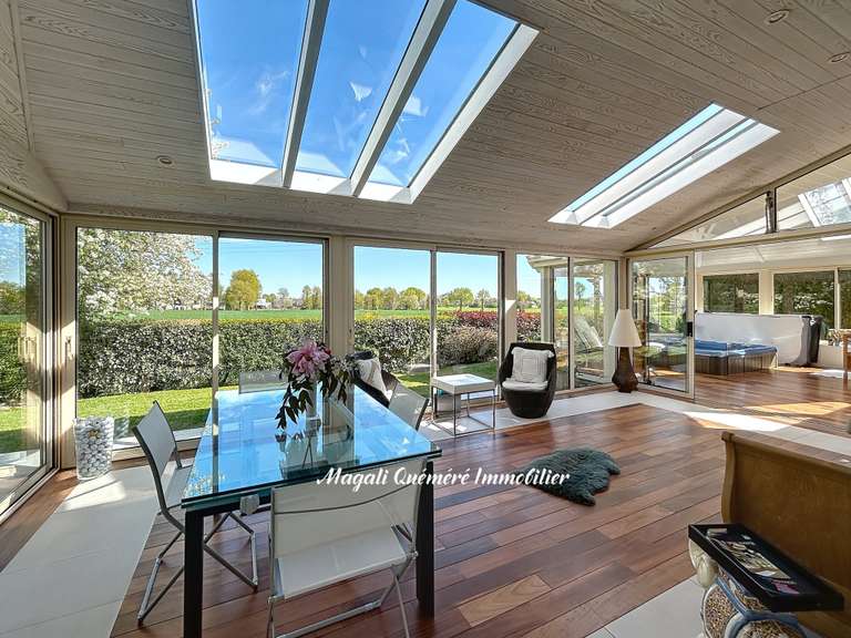 Maison Montfort-sur-Meu - 6 chambres - 299m²
