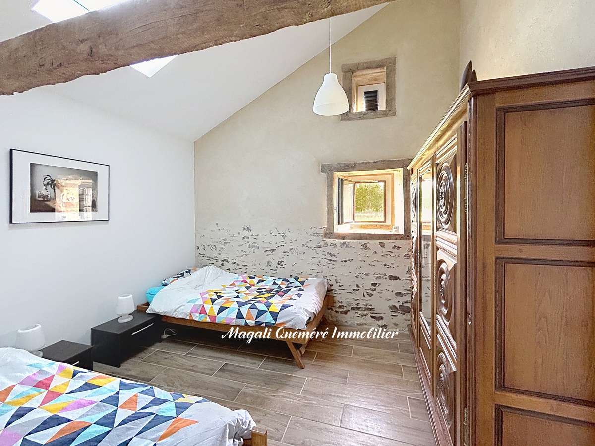 House Montfort-sur-Meu