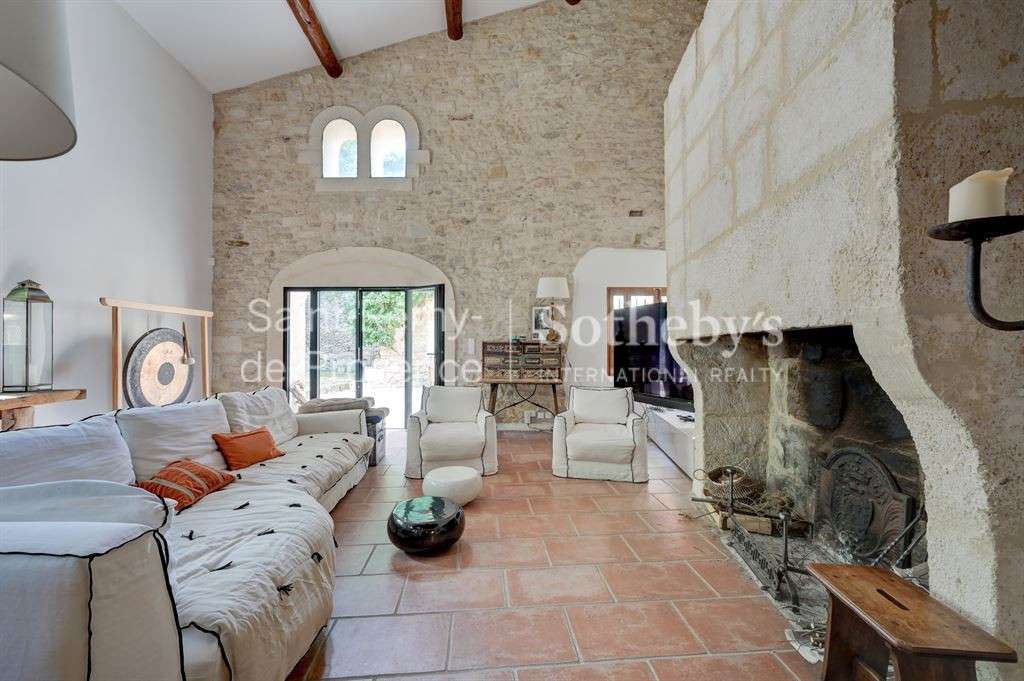 House Montfrin