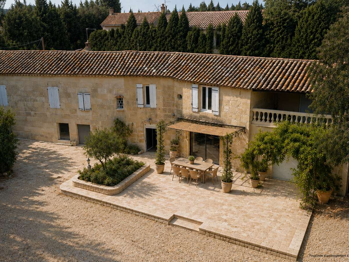 Maison Montfrin
