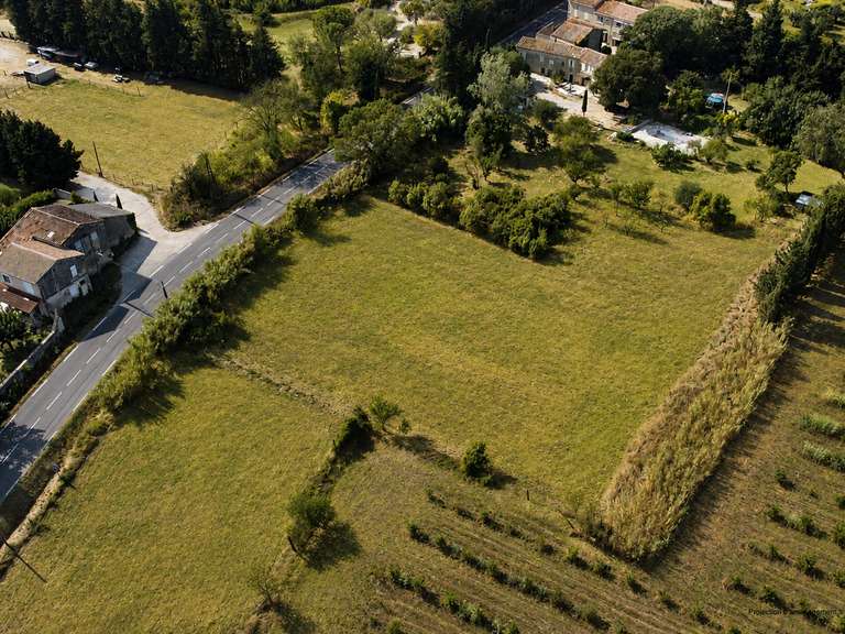Maison Montfrin - 4 chambres - 306m²