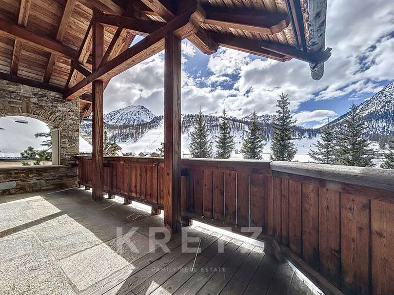 Chalet Montgenèvre - 8 chambres - 388m²