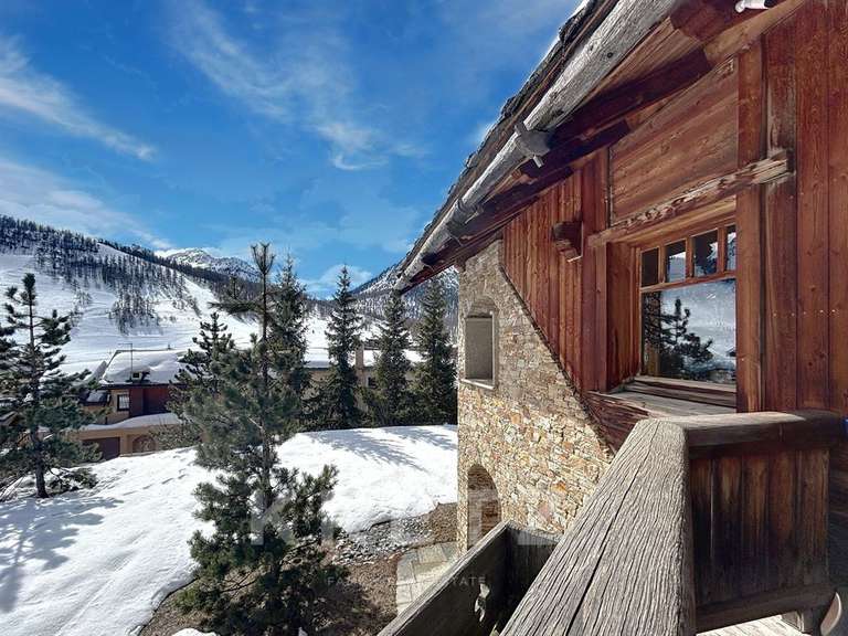 Chalet Montgenèvre - 8 chambres - 388m²