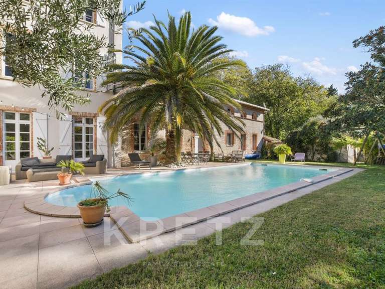 Maison Montgiscard - 12 chambres - 790m²