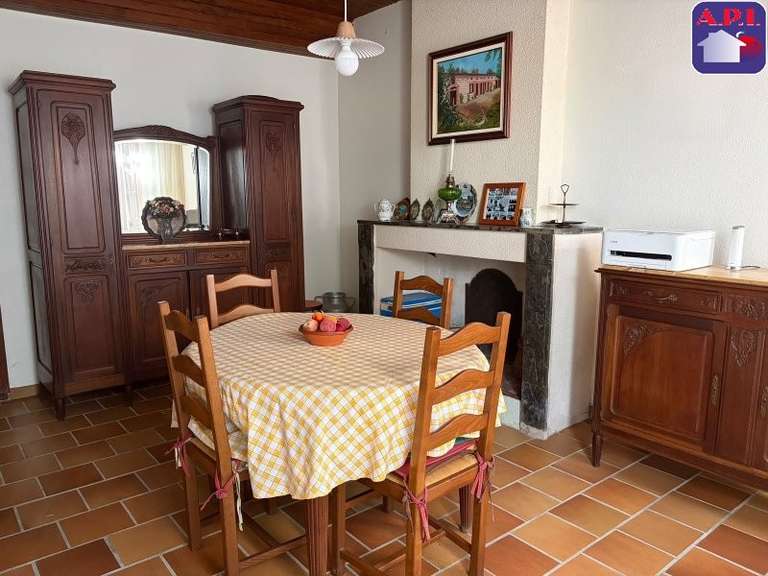House Montgiscard - 2 bedrooms - 650m²