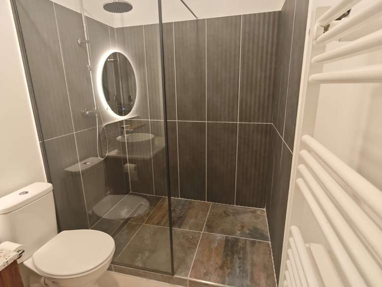 Maison Montguyon - 5 chambres - 262m²