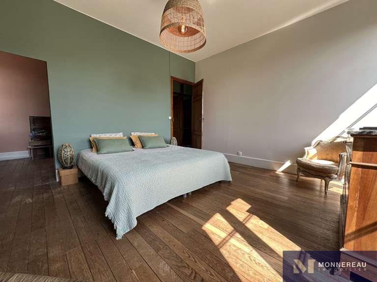 Maison Montguyon - 5 chambres - 262m²