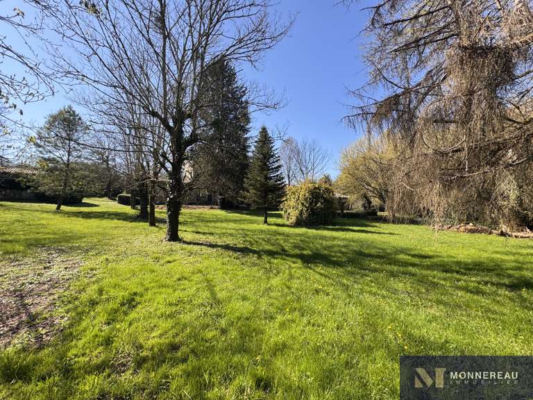 House Montguyon - 5 bedrooms - 262m²