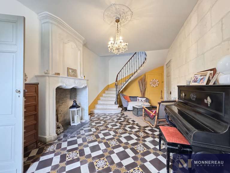 Maison Montguyon - 5 chambres - 262m²