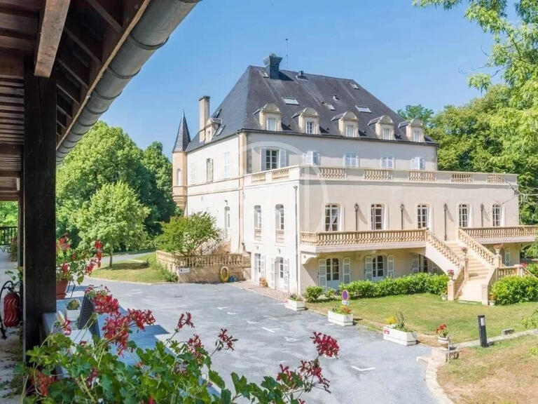 Vente Château Montignac - 42 chambres