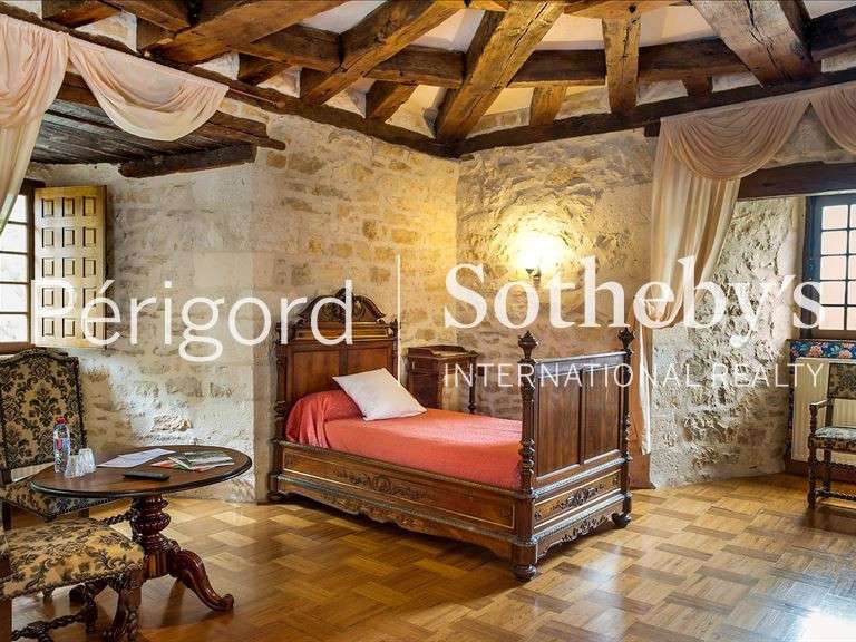 Château Montignac - 3370m²