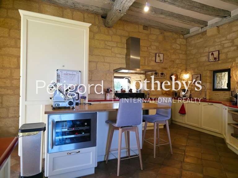 Château Montignac - 15 chambres - 532m²