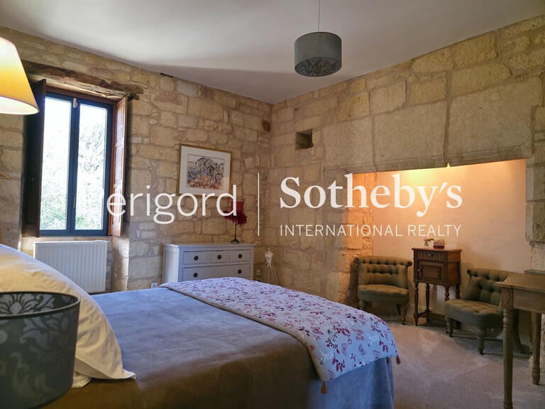 Castle Montignac - 15 bedrooms - 532m²