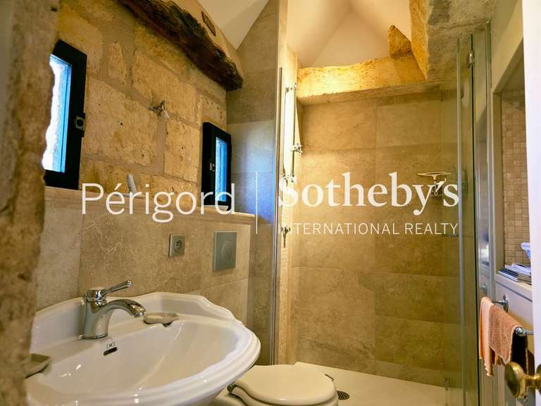 Château Montignac - 15 chambres - 532m²