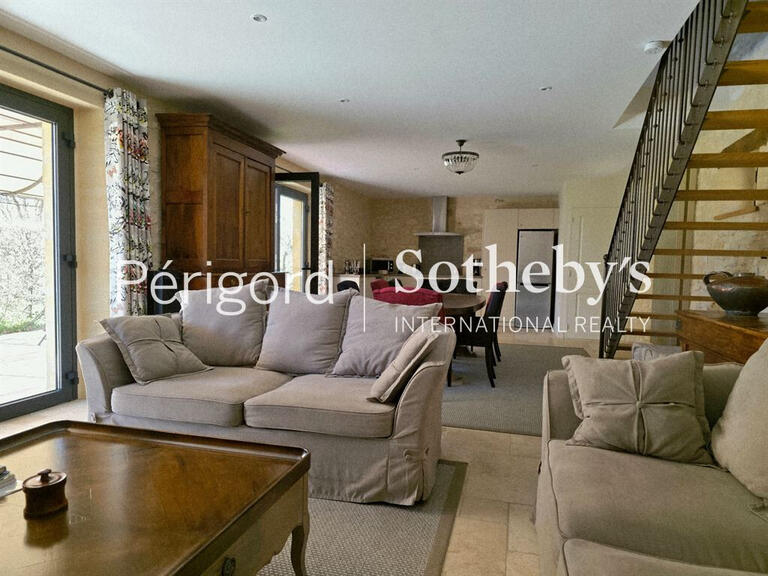 Castle Montignac - 15 bedrooms - 532m²