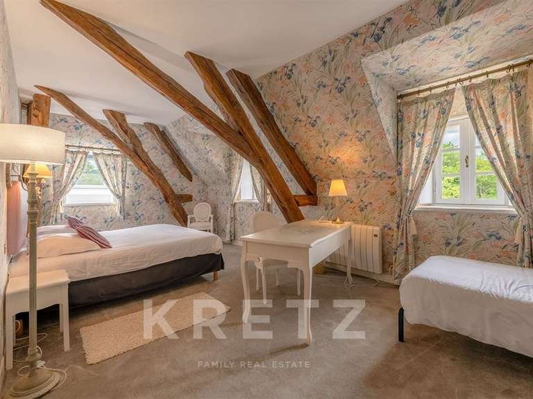 Château Montignac - 42 chambres - 2340m²