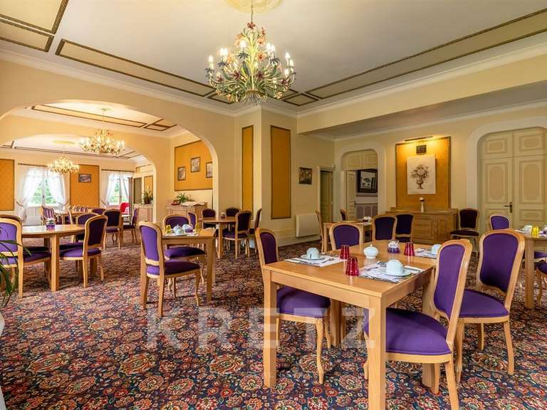 Château Montignac - 42 chambres - 2340m²