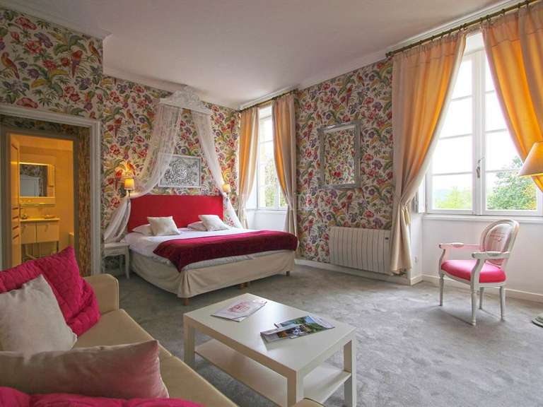 Château Montignac - 15 chambres - 1300m²