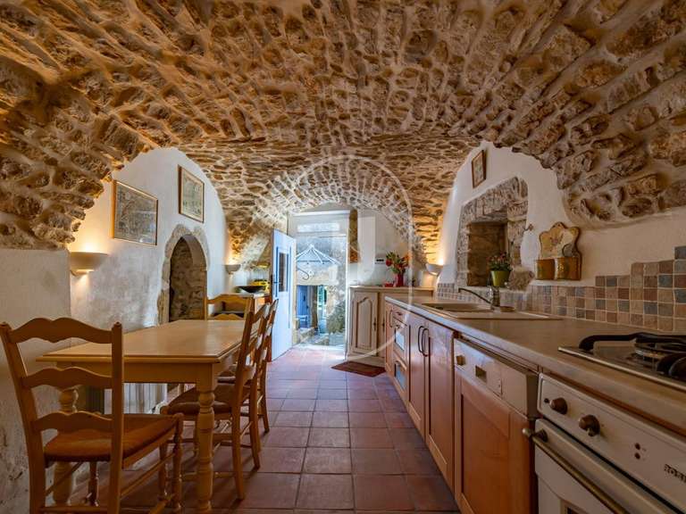 Maison Montignargues - 6 chambres - 210m²