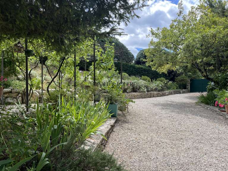 House Montjoux - 3 bedrooms - 175m²