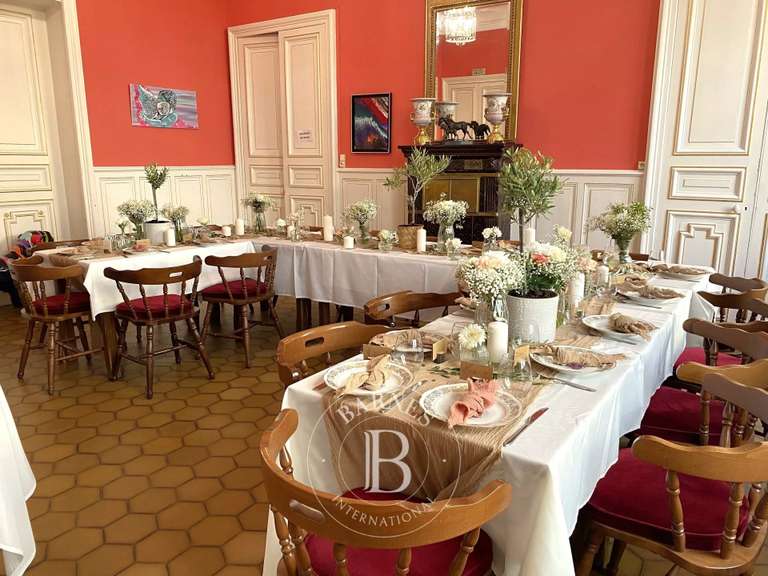 Château Montluçon - 11 chambres - 1390m²