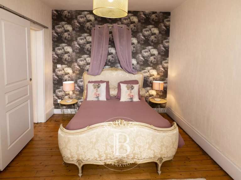 Château Montluçon - 11 chambres - 1390m²