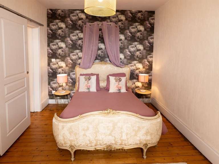 Château Montluçon - 24 chambres - 1390m²