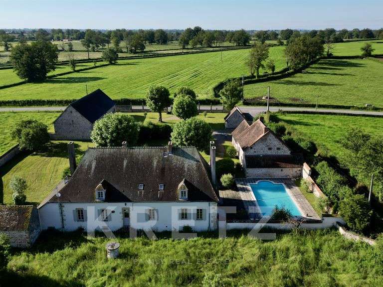 Maison Montluçon - 7 chambres - 320m²