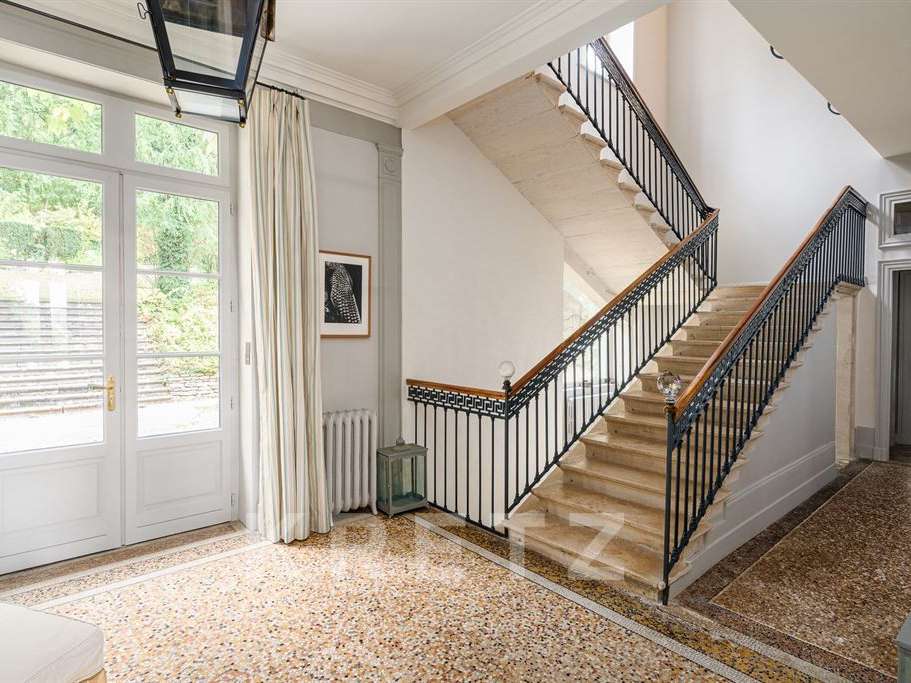 Château Montmerle-sur-Saône