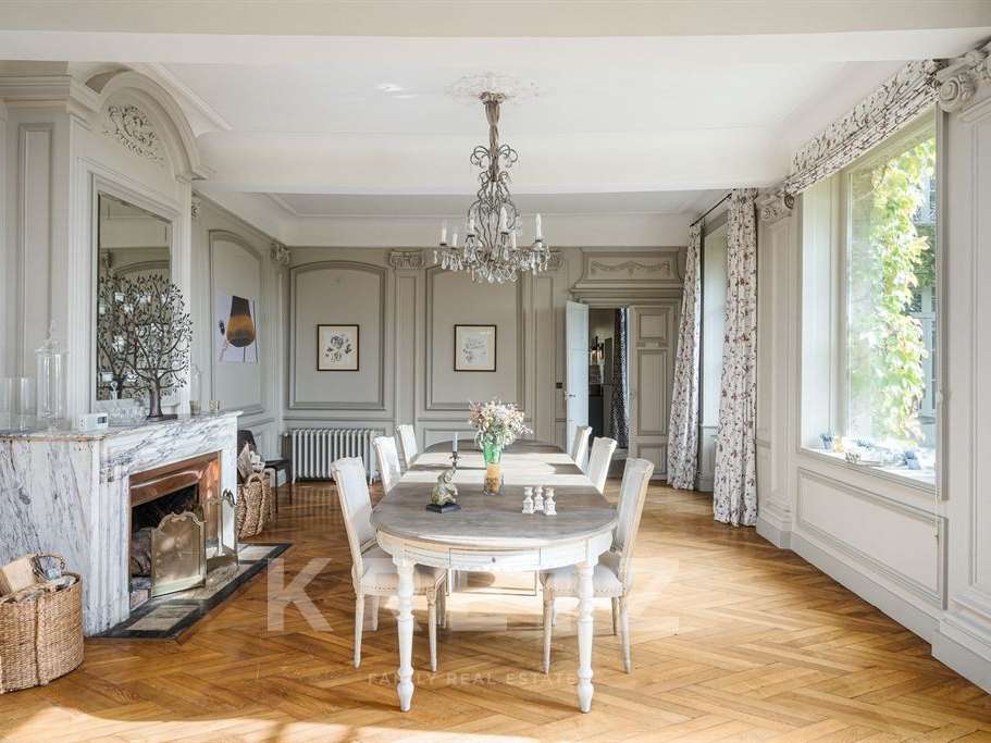 Château Montmerle-sur-Saône