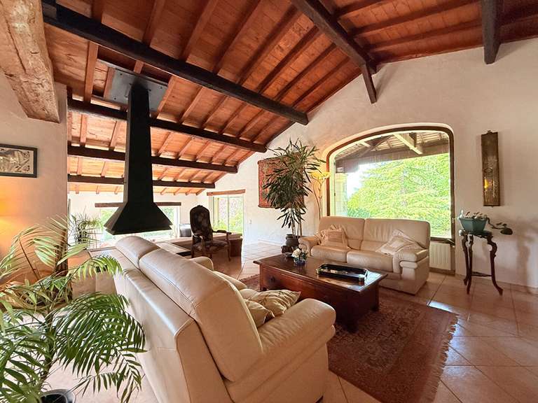 Maison Montmoreau - 4 chambres - 313m²